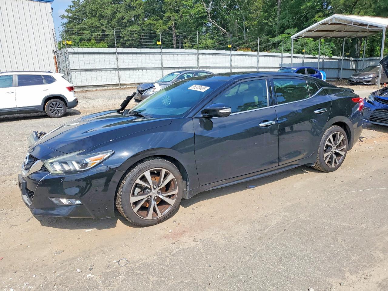 Salvage Nissan Maxima Image