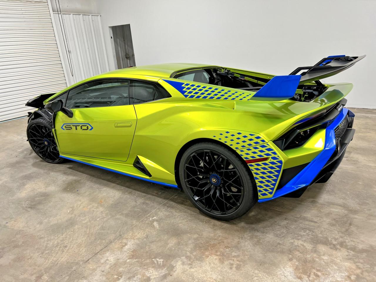 Lamborghini Huracan Sto