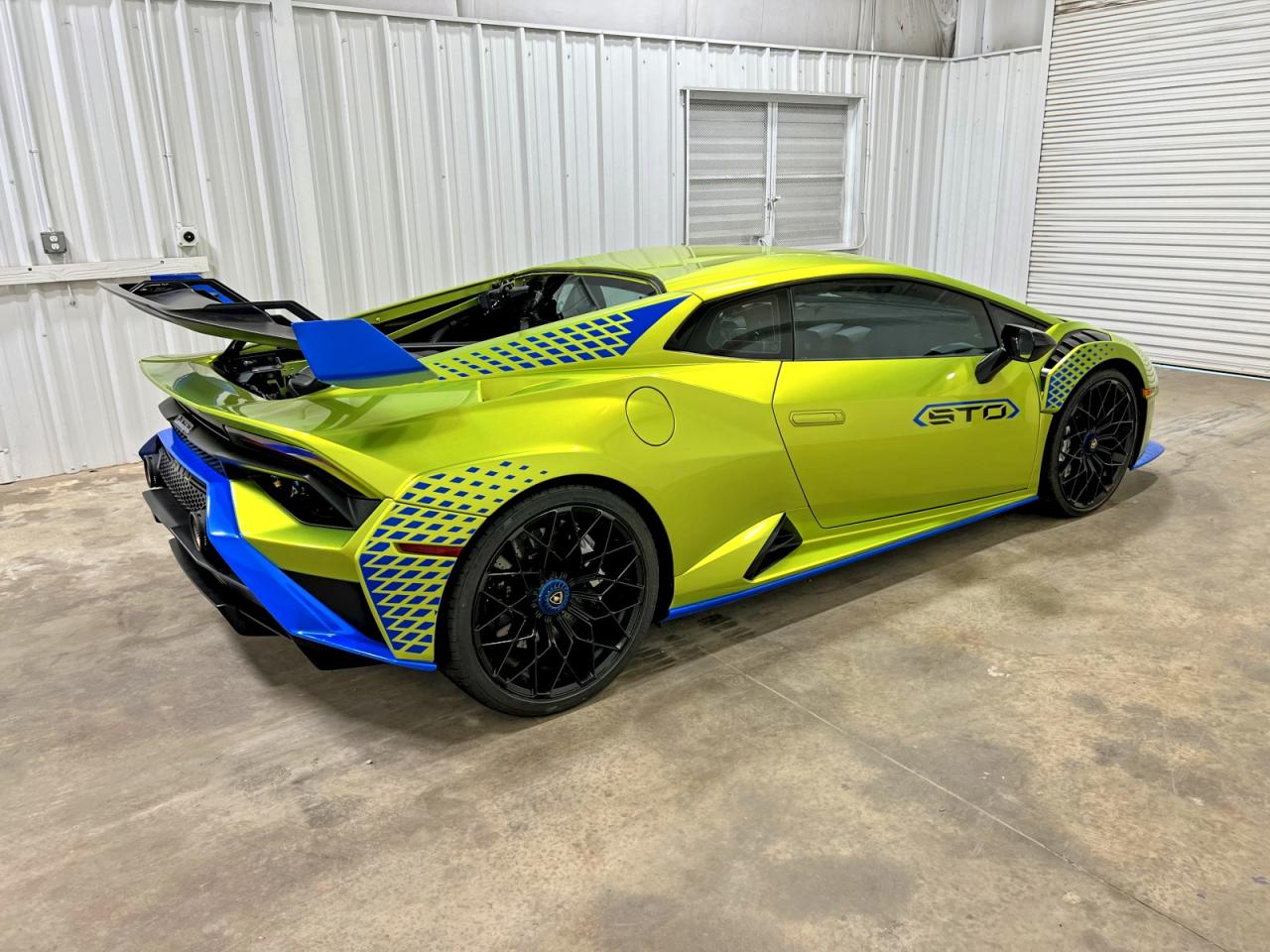 Lamborghini Huracan Sto