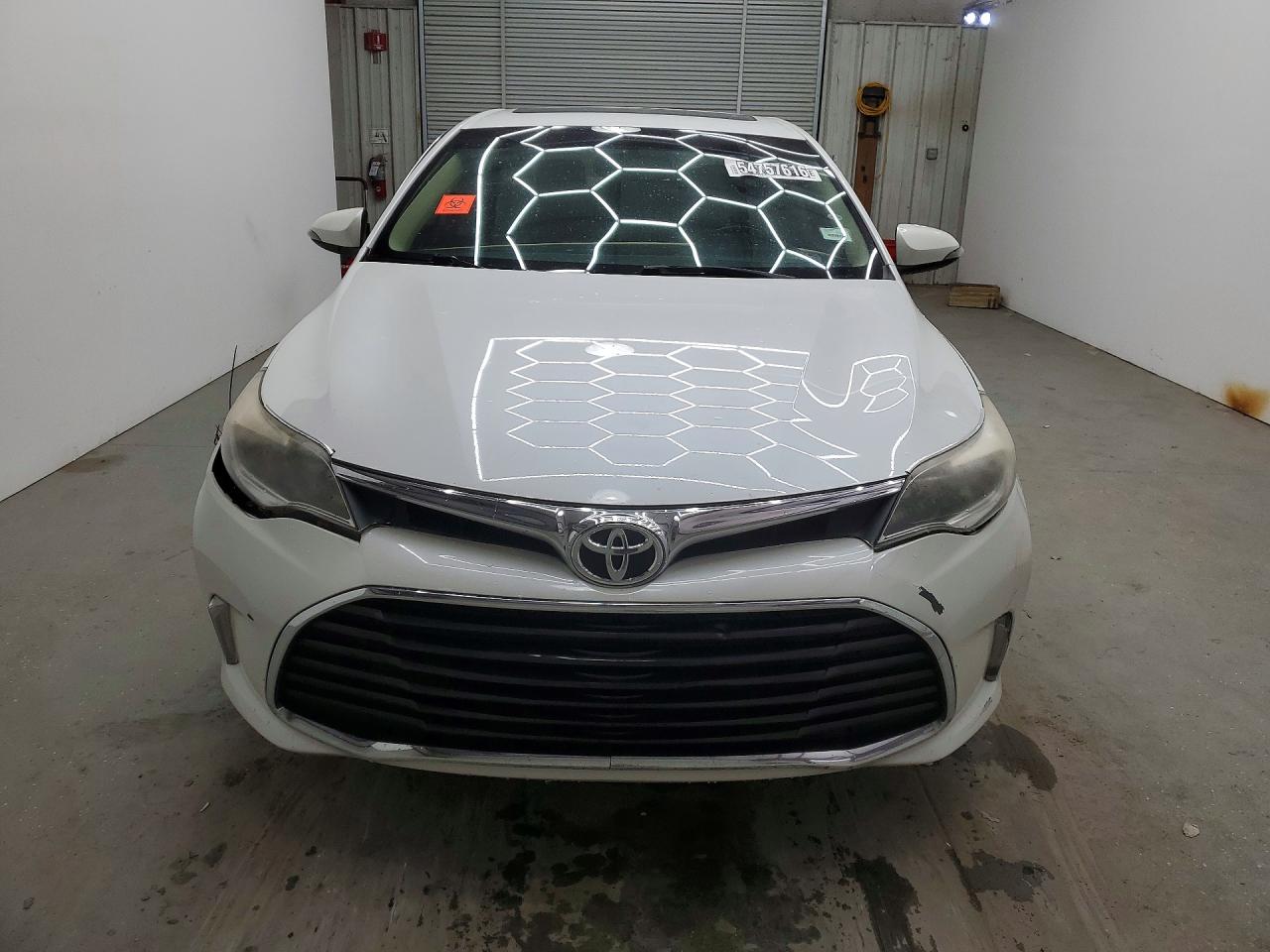 Toyota Avalon Xle Premium