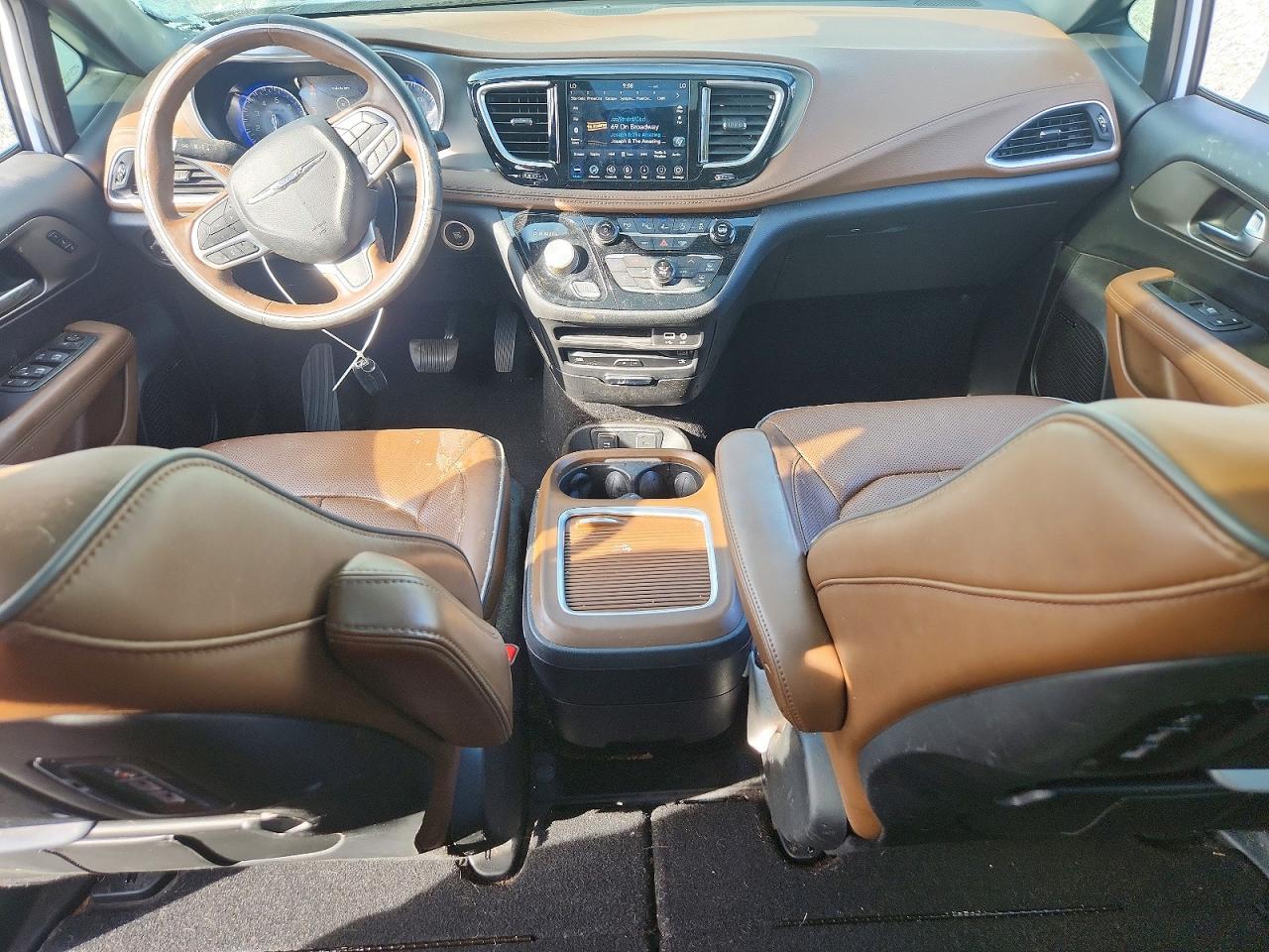 Chrysler Pacifica Limited