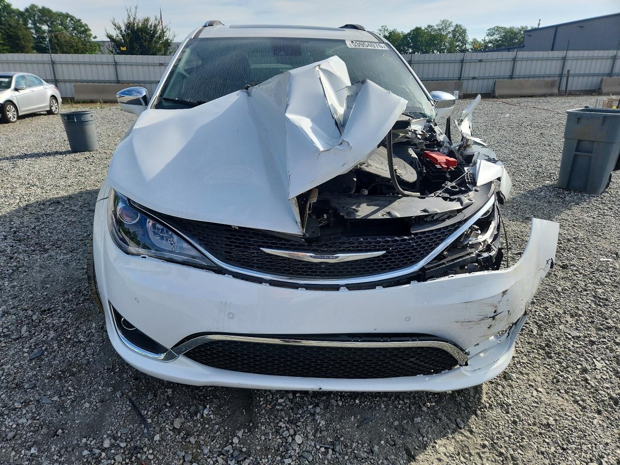 Chrysler Pacifica Limited