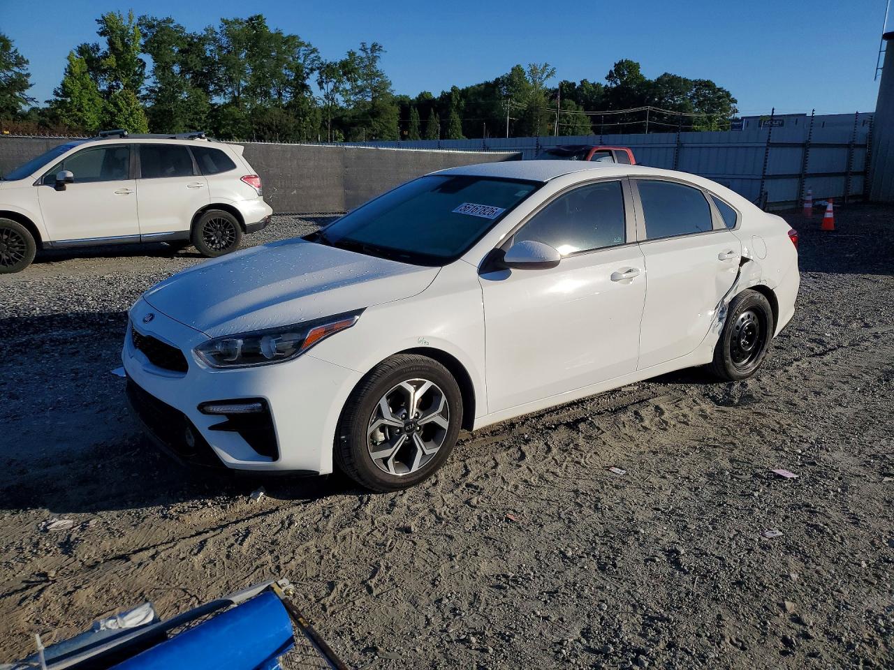 Salvage Kia Forte Image