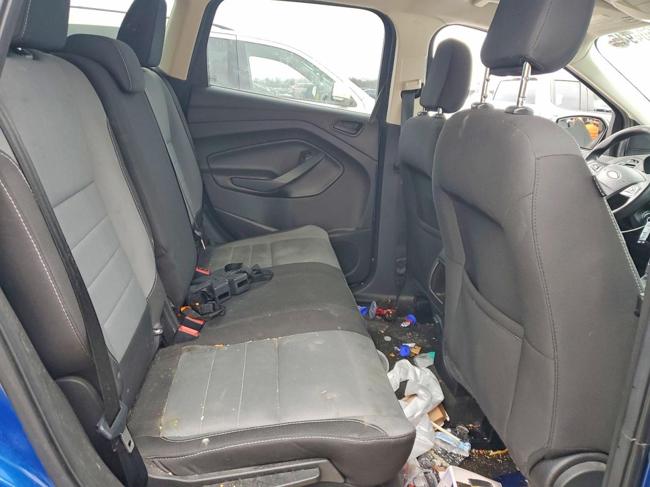 Ford Escape S