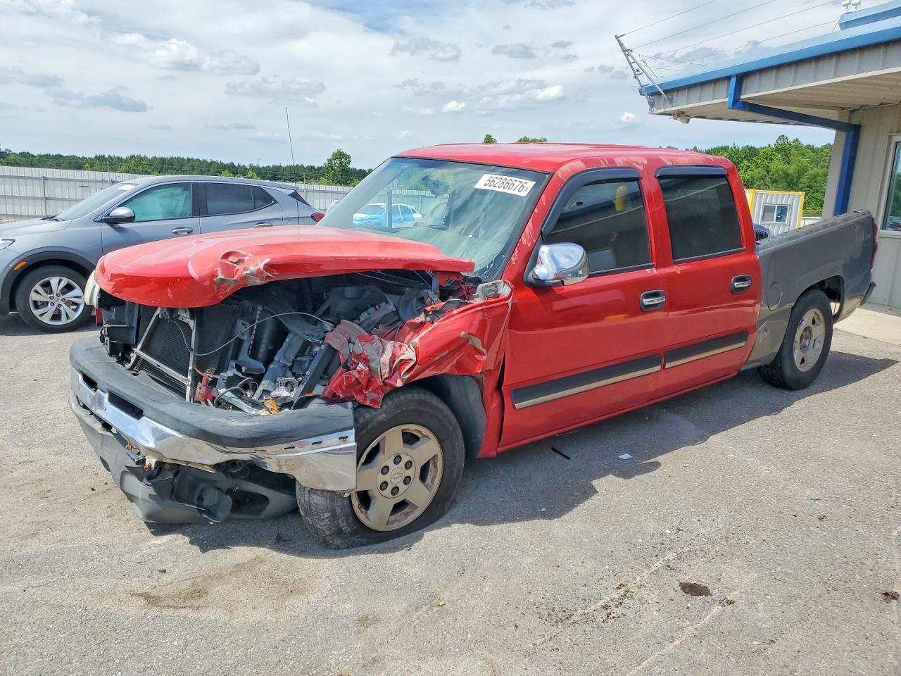Salvage Chevrolet Silverado Image