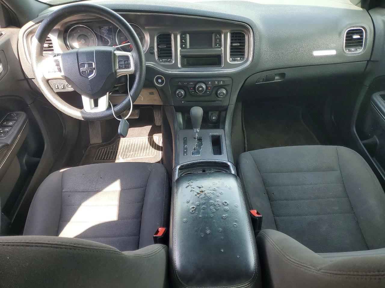 Dodge Charger Se
