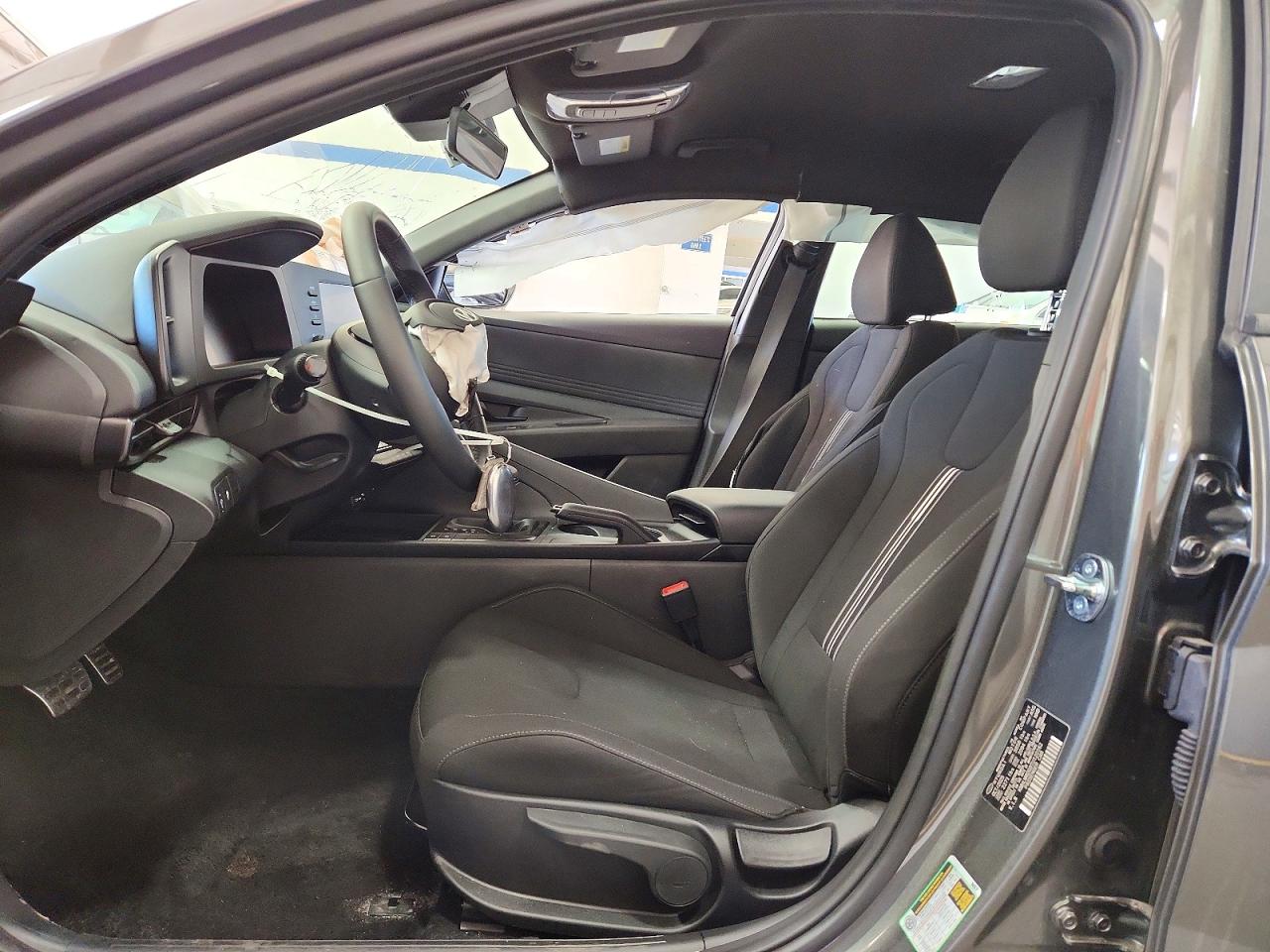 Hyundai ELANTRA Sel Sport