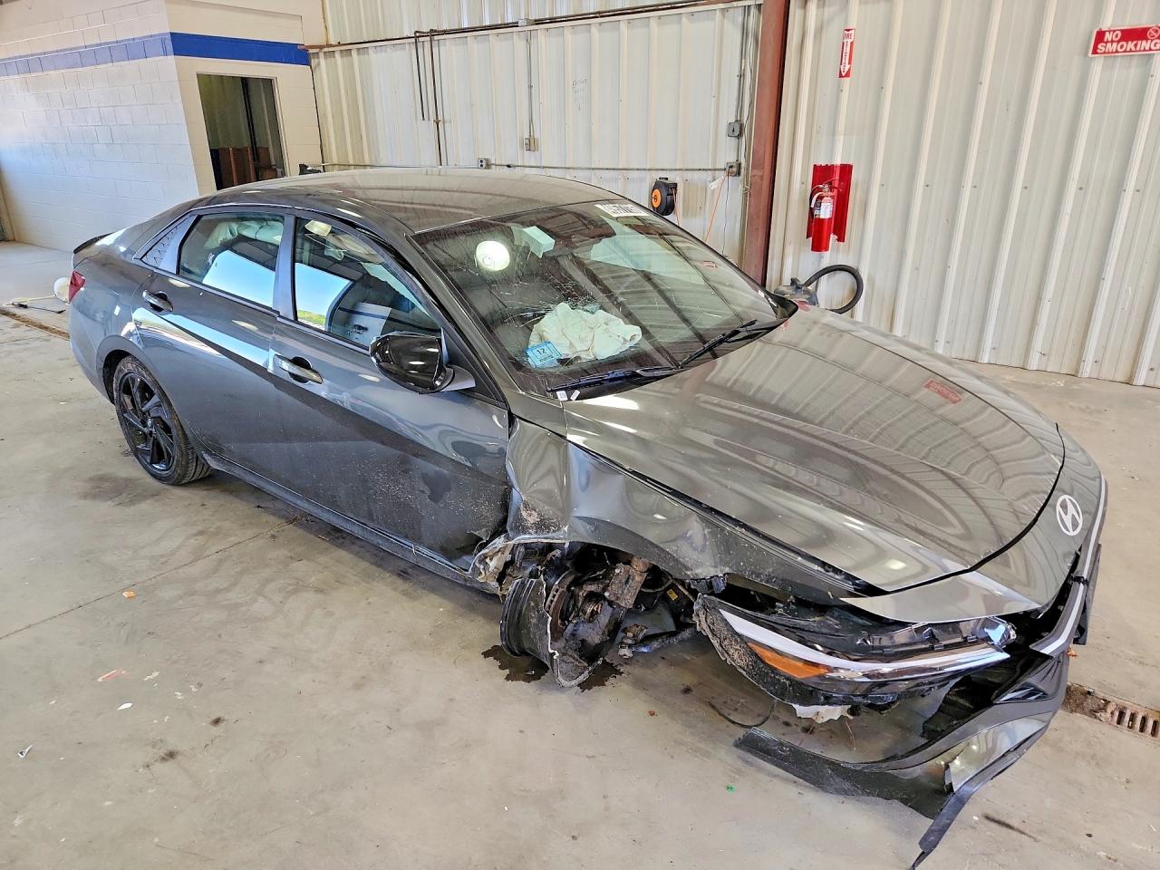 Hyundai ELANTRA Sel Sport