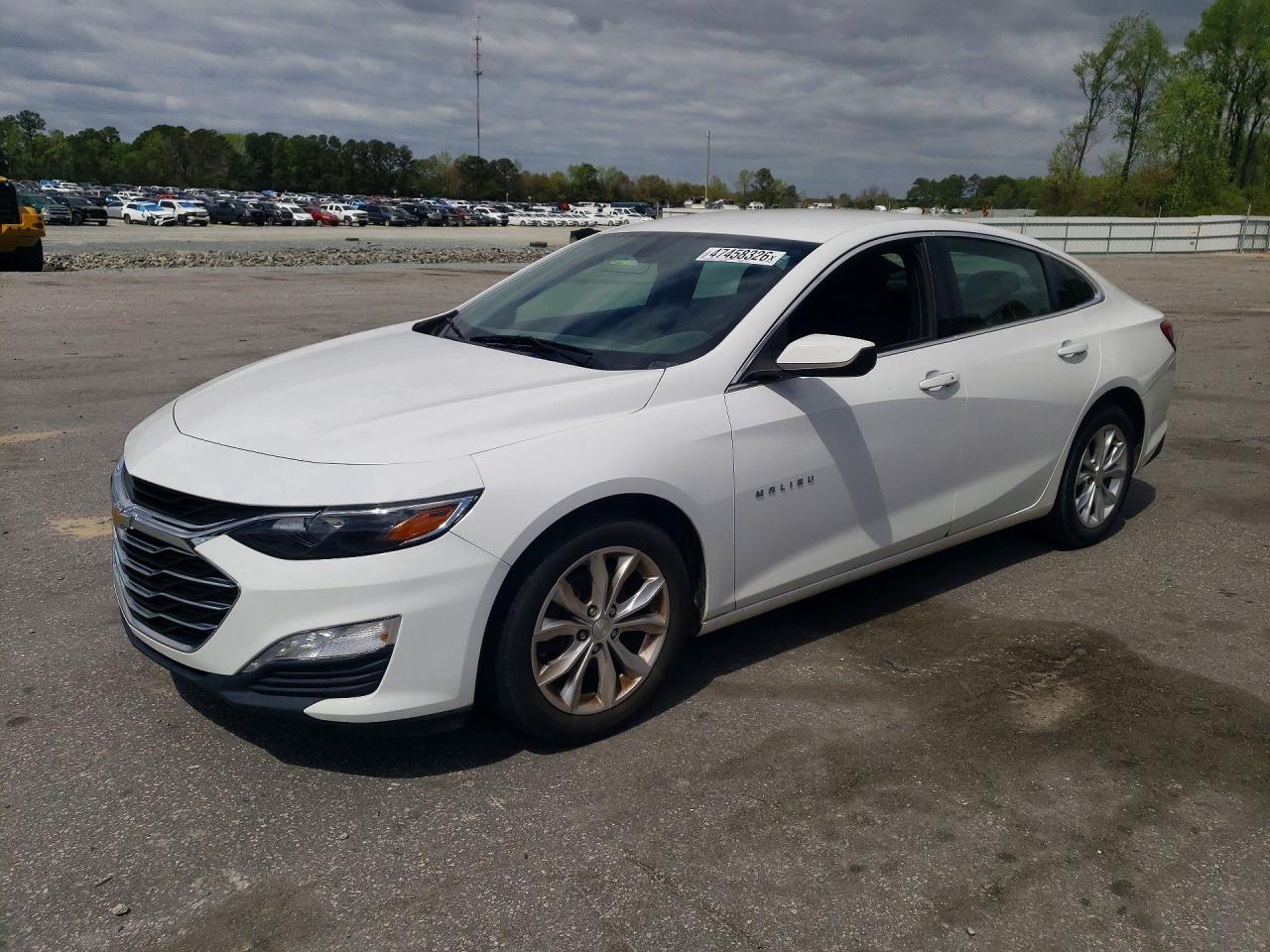 Salvage Chevrolet Malibu Image