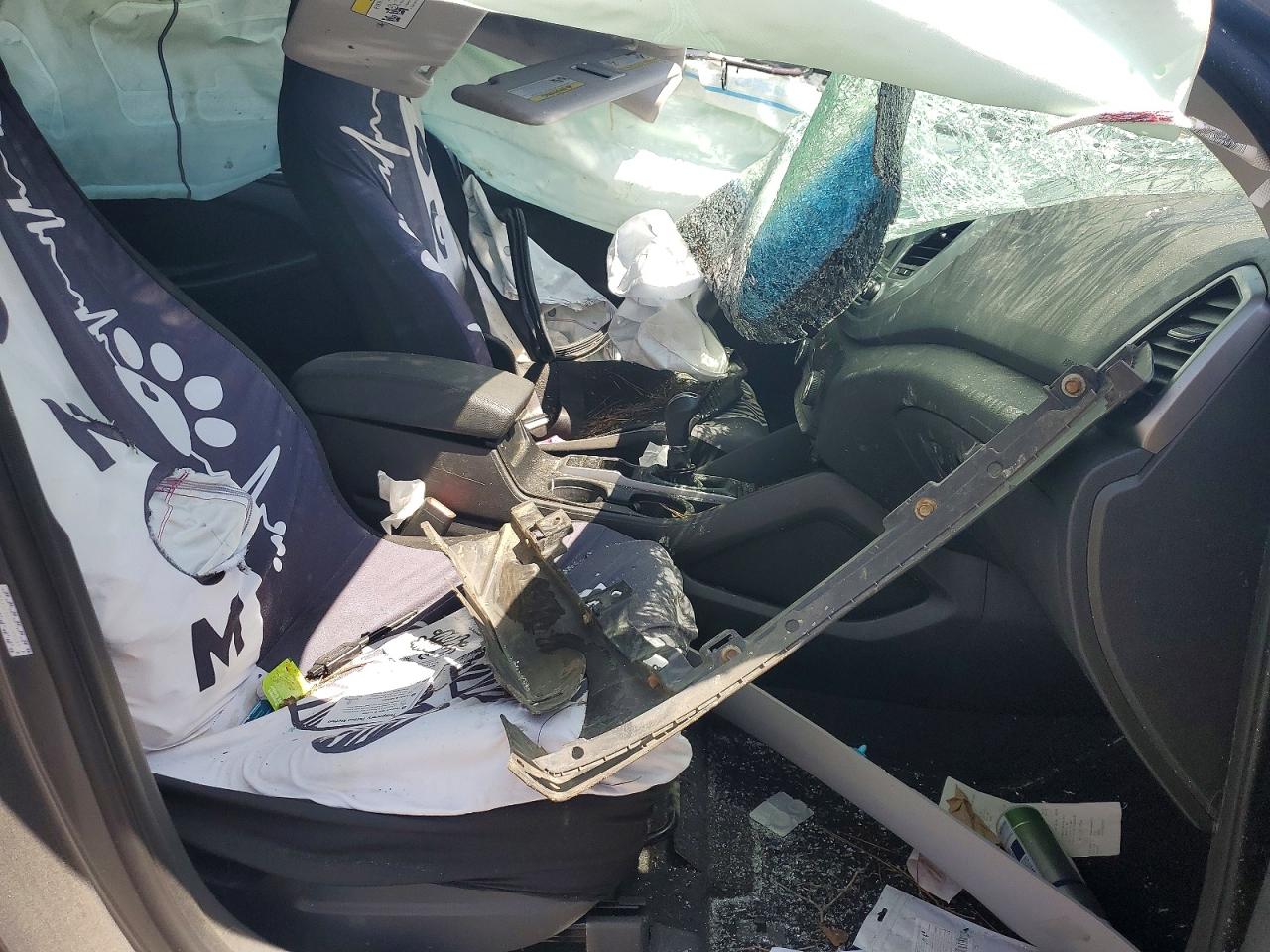 Hyundai TUCSON Se Standard