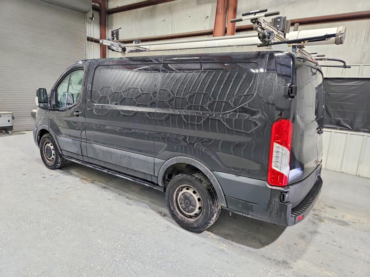 Ford Transit T-250