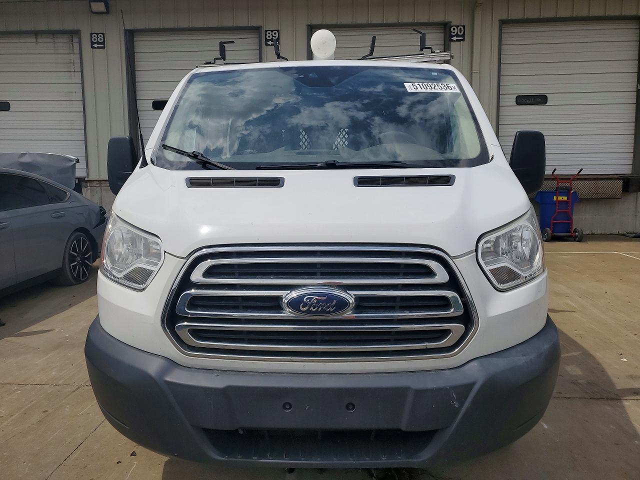 Ford Transit T-250