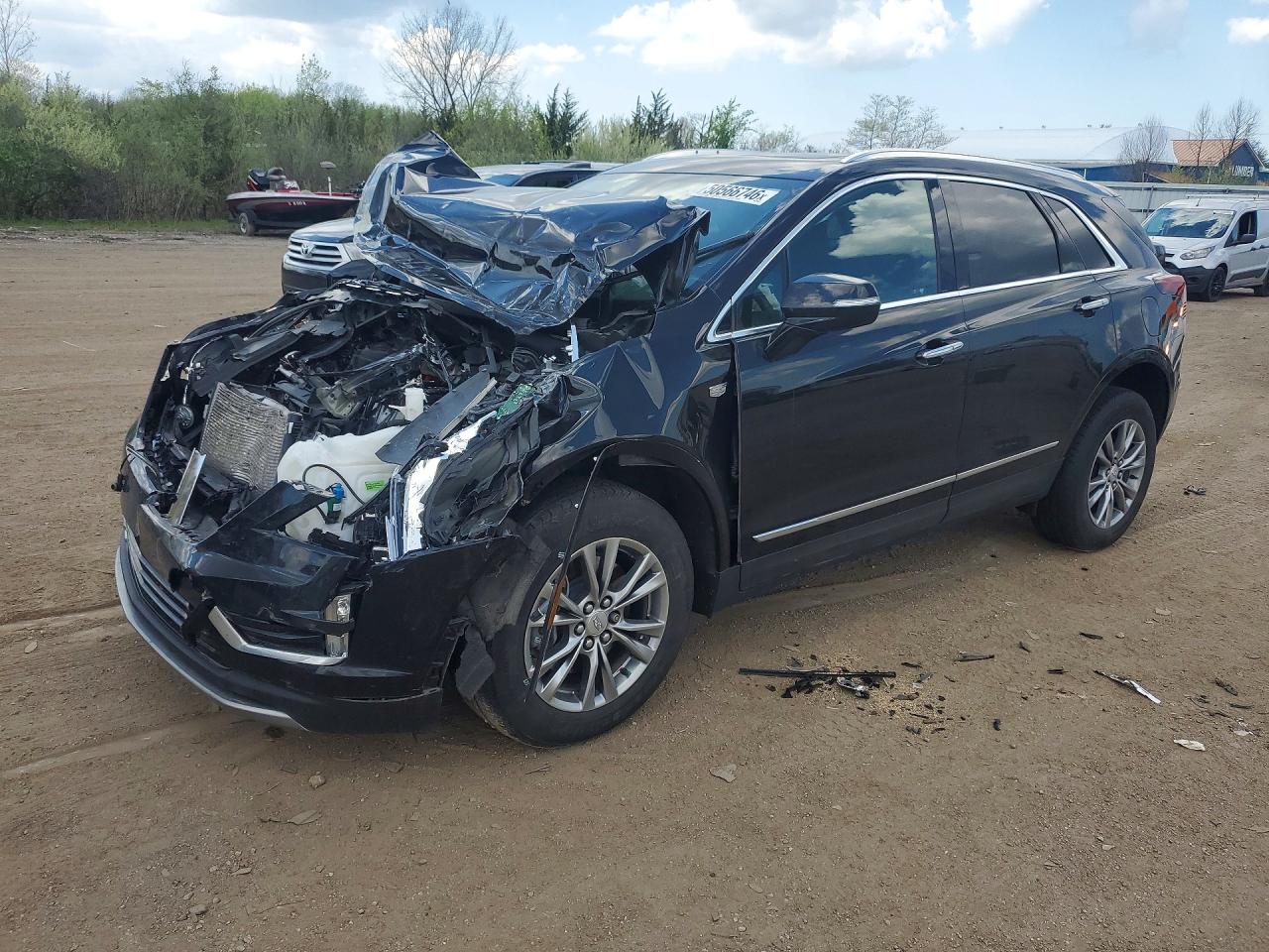 Salvage Cadillac XT5 Image