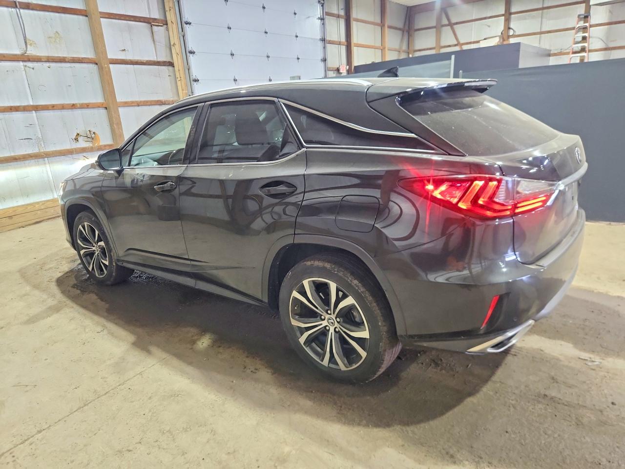 Lexus RX Base