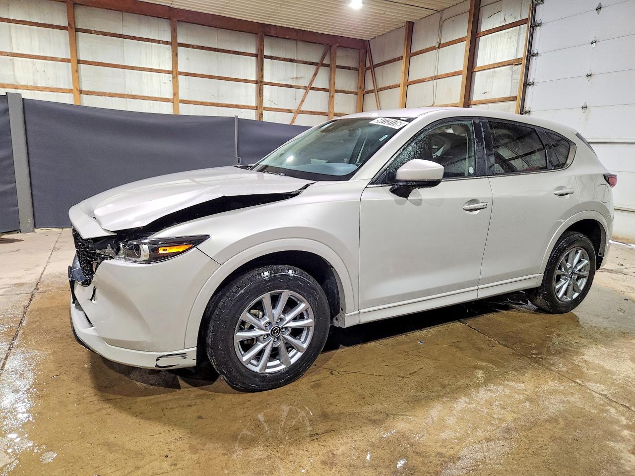 Salvage Mazda Cx Image