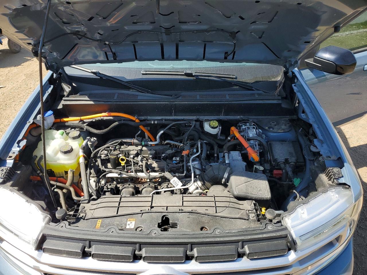 Ford Maverick Lariat