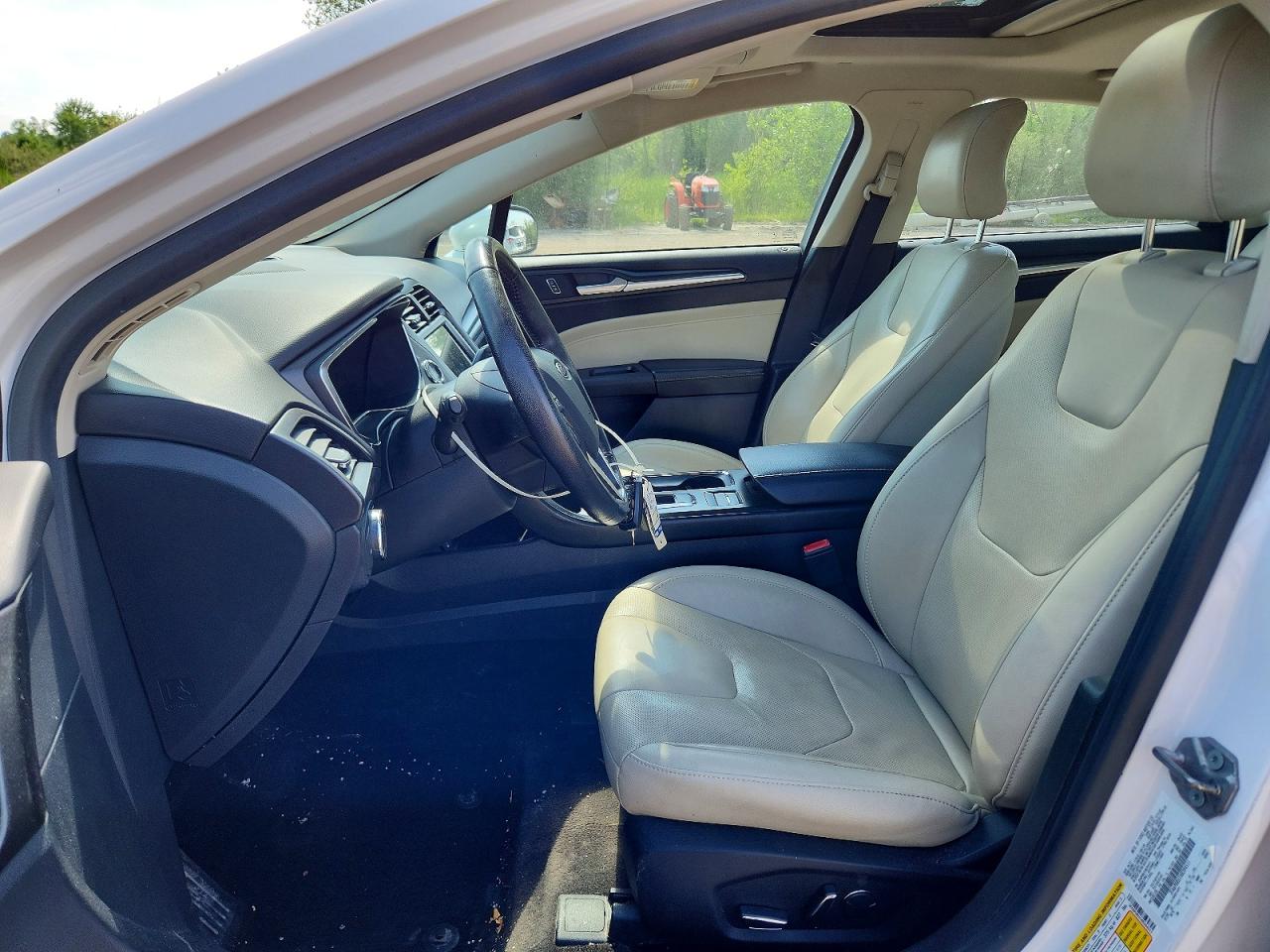Ford Fusion Titanium Hev