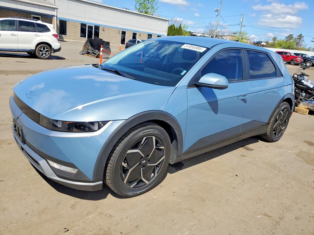 Salvage Hyundai Ioniq Image
