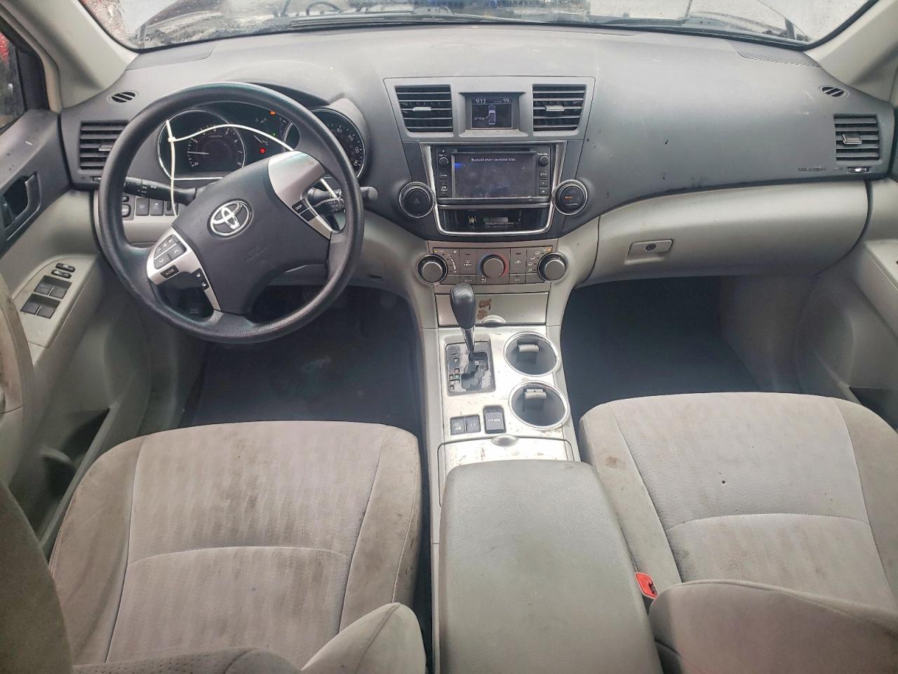 Toyota Highlander Base