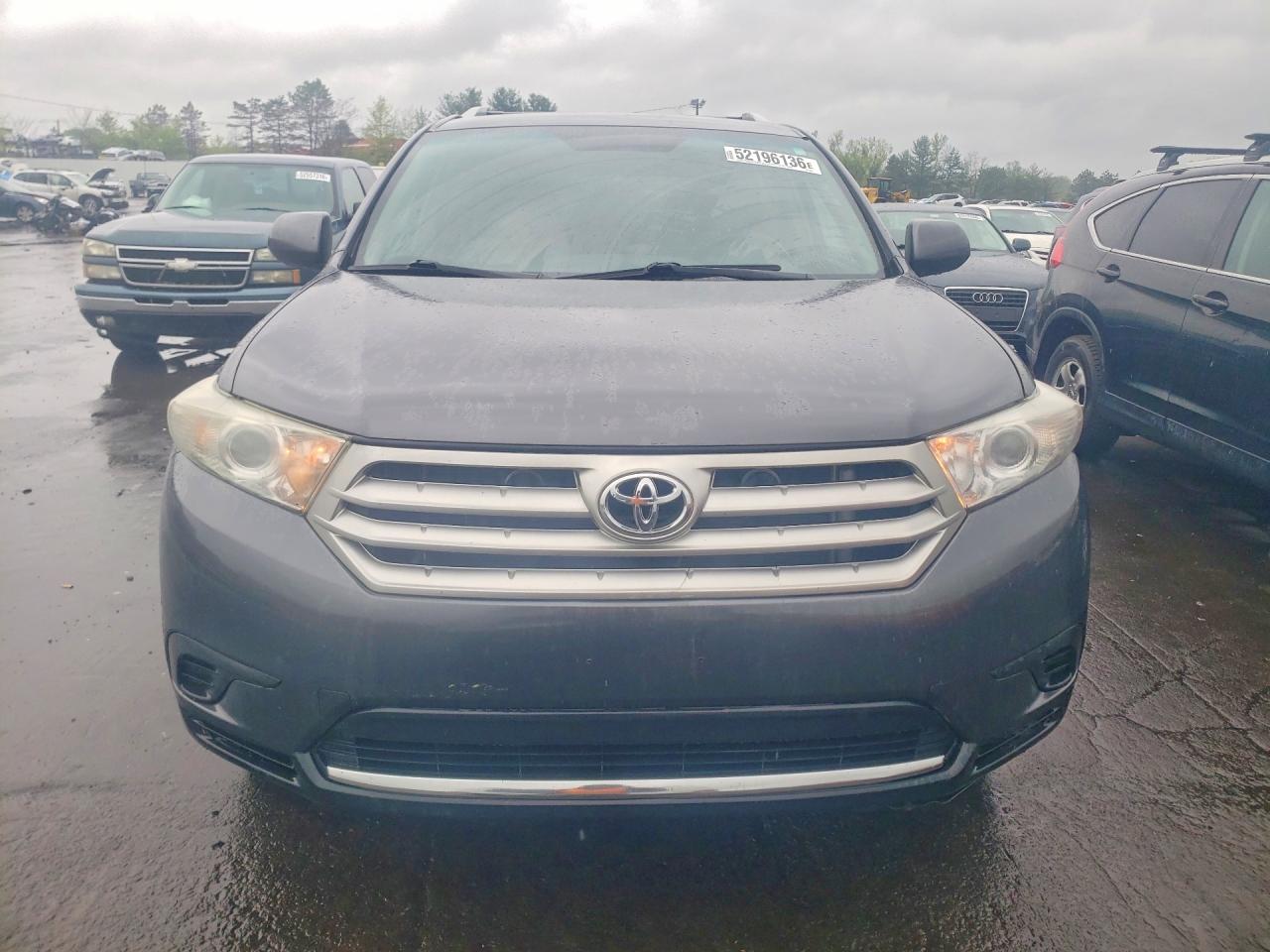 Toyota Highlander Base