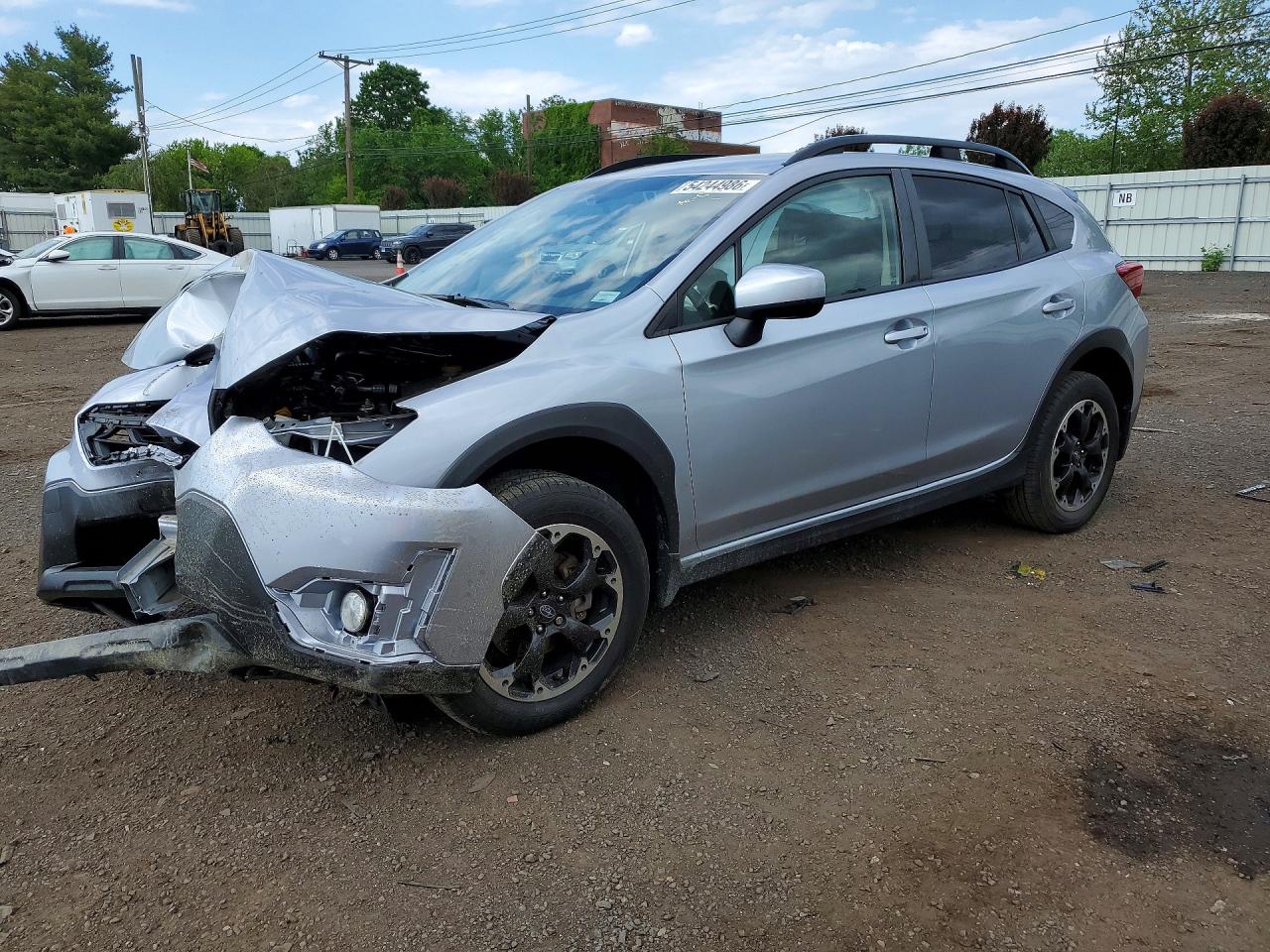 Salvage Subaru Crosstrek Image
