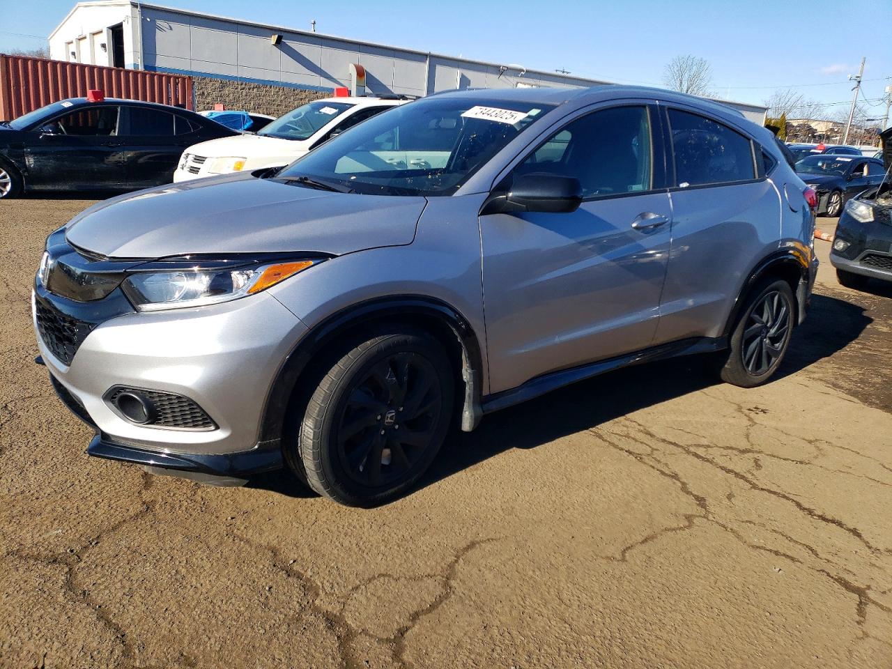 Salvage Honda HR-V Image