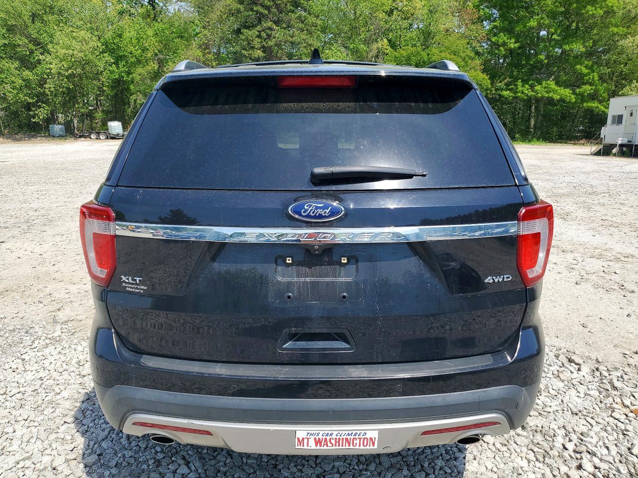 Ford Explorer Xlt