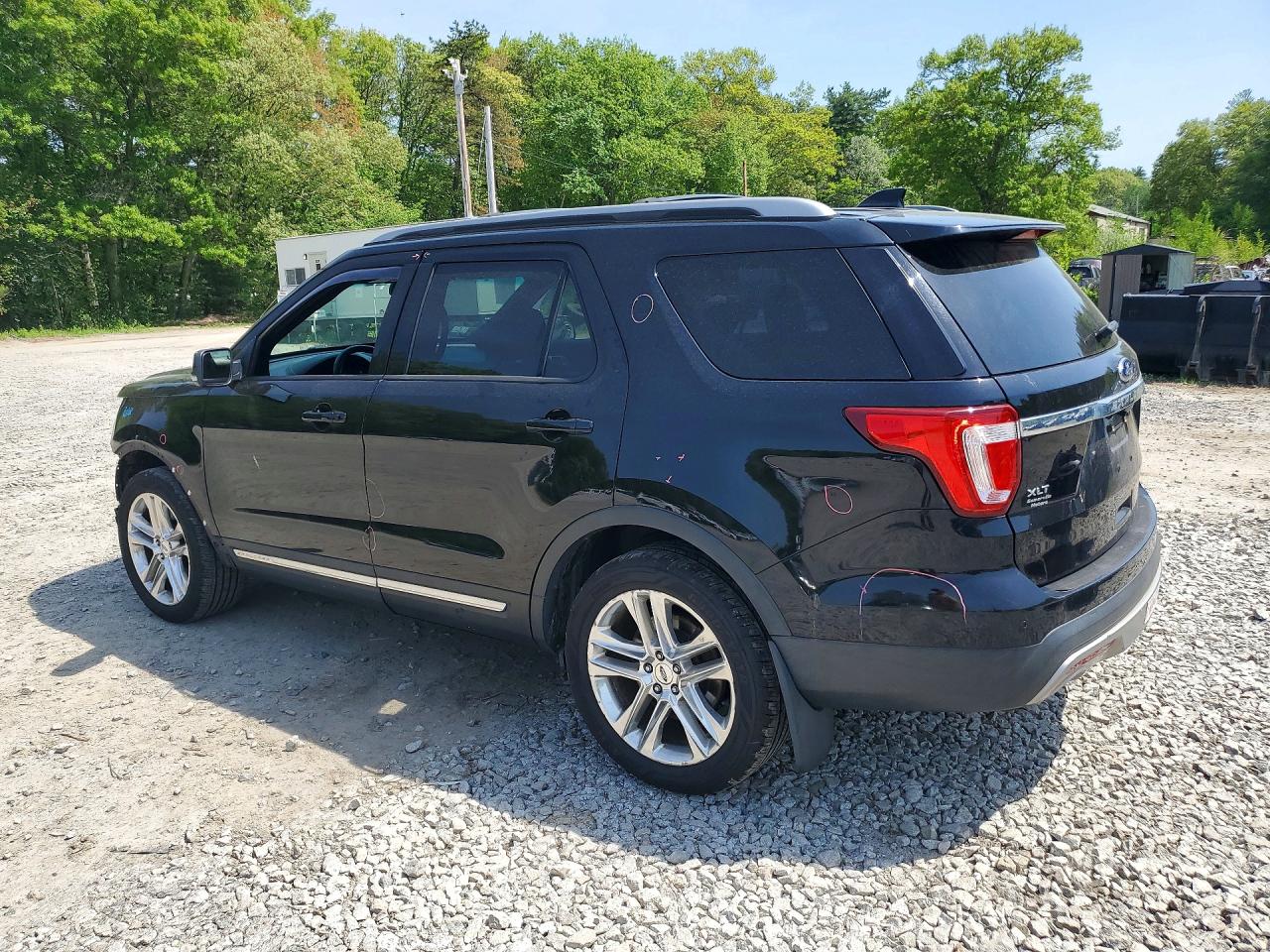 Ford Explorer Xlt