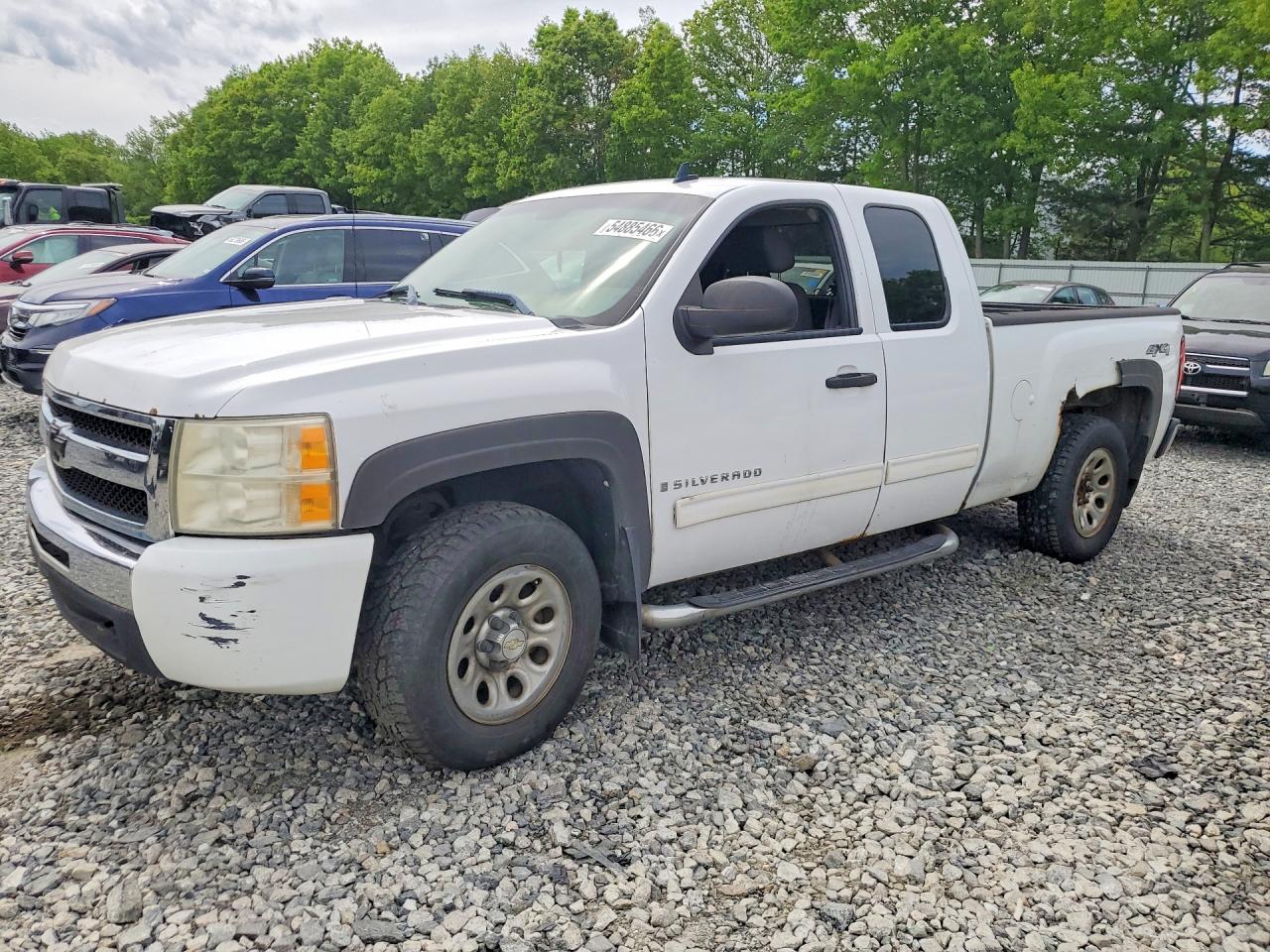 Salvage Chevrolet Silverado Image