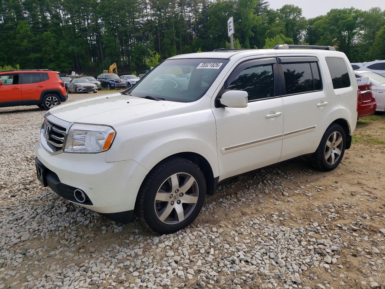 Salvage Honda Pilot Image