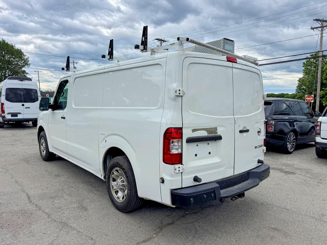 Nissan Nv 2500 Hd Sv
