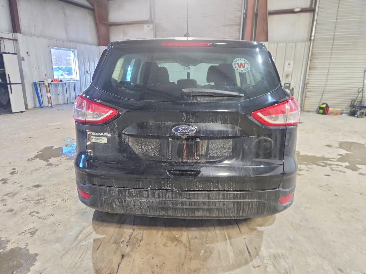 Ford Escape S