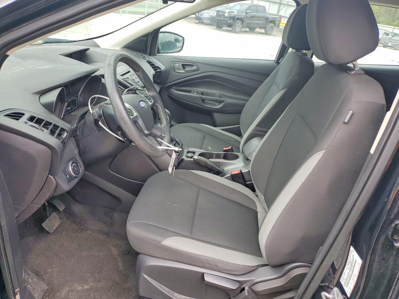 Ford Escape S