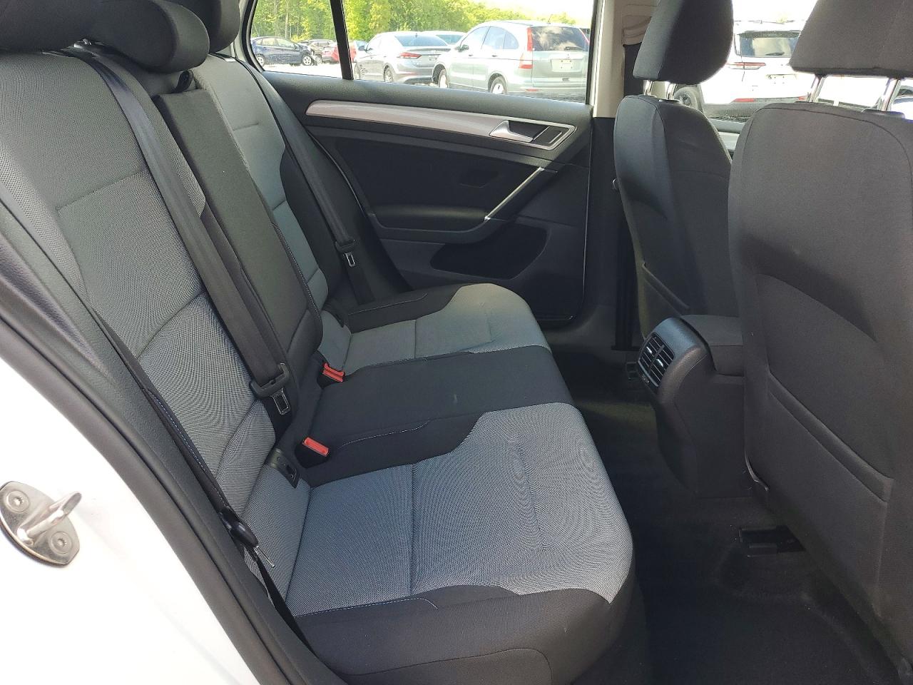 Volkswagen Golf Se