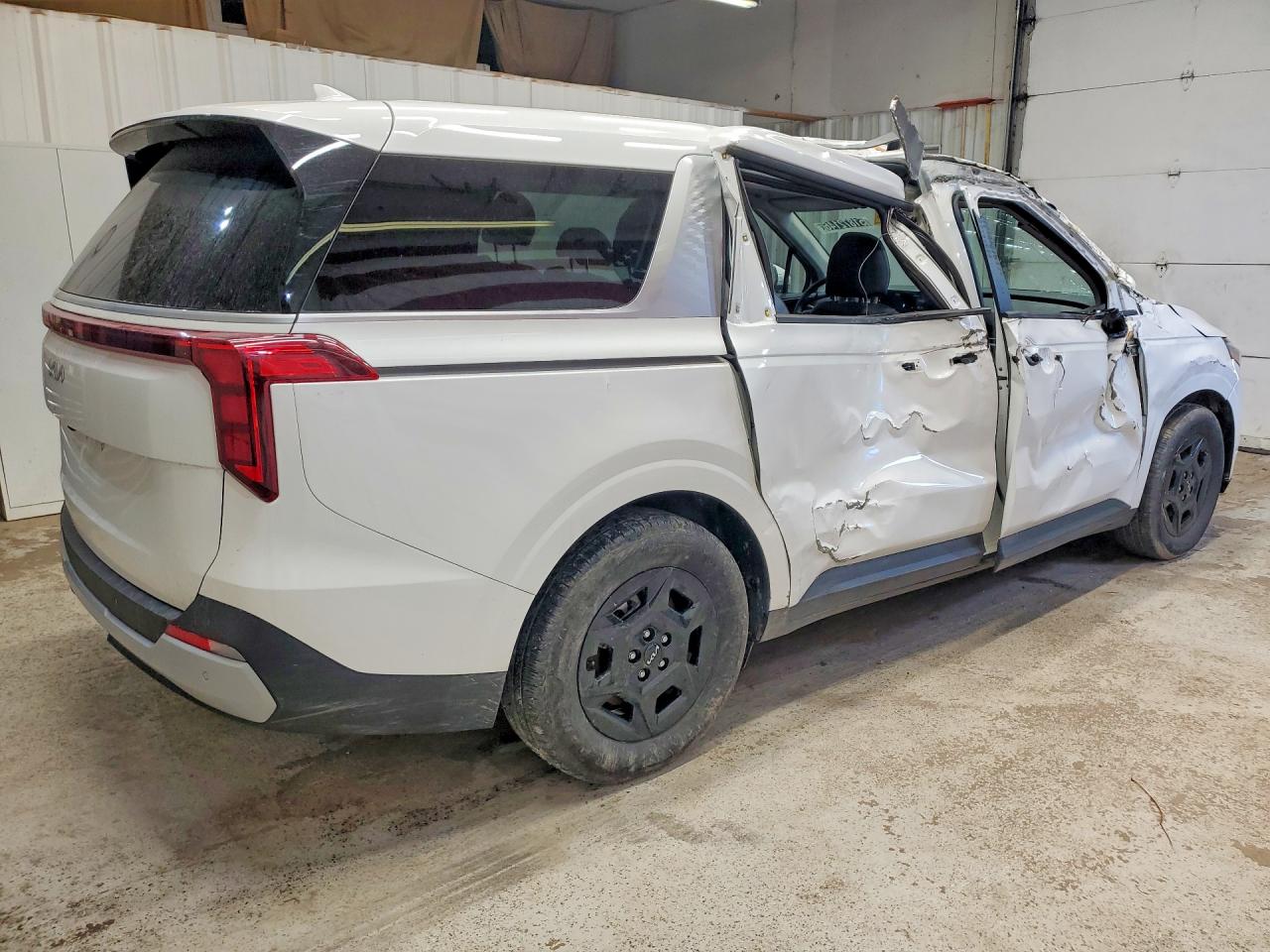 Kia Carnival Lxs