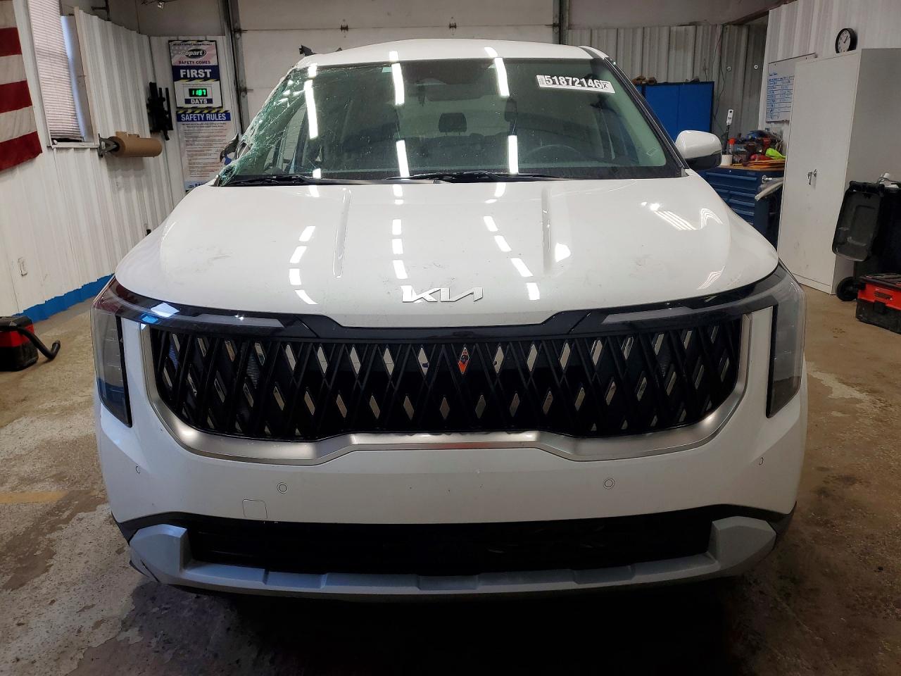 Kia Carnival Lxs