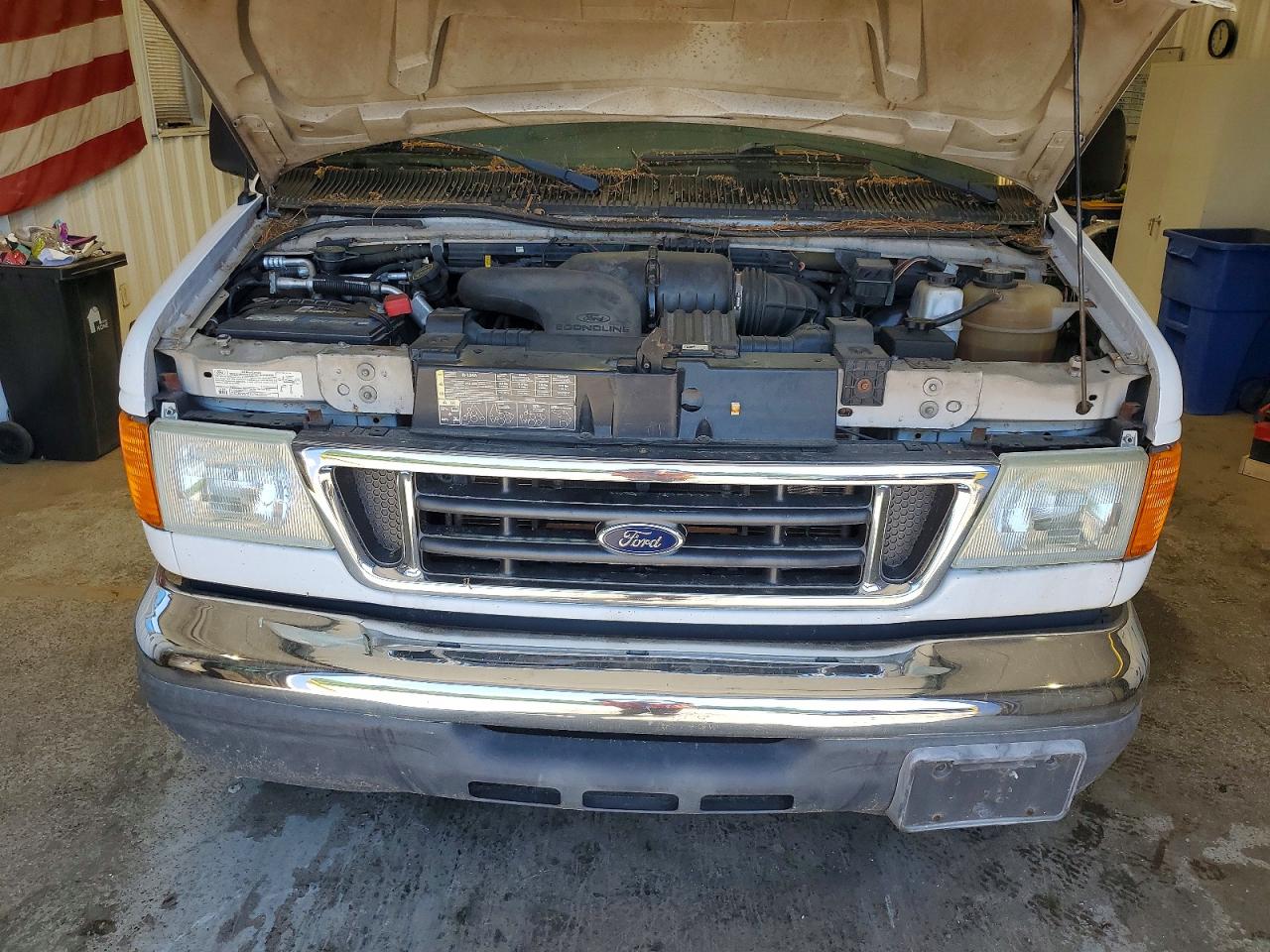 Ford Econoline E350 Super Duty Wagon