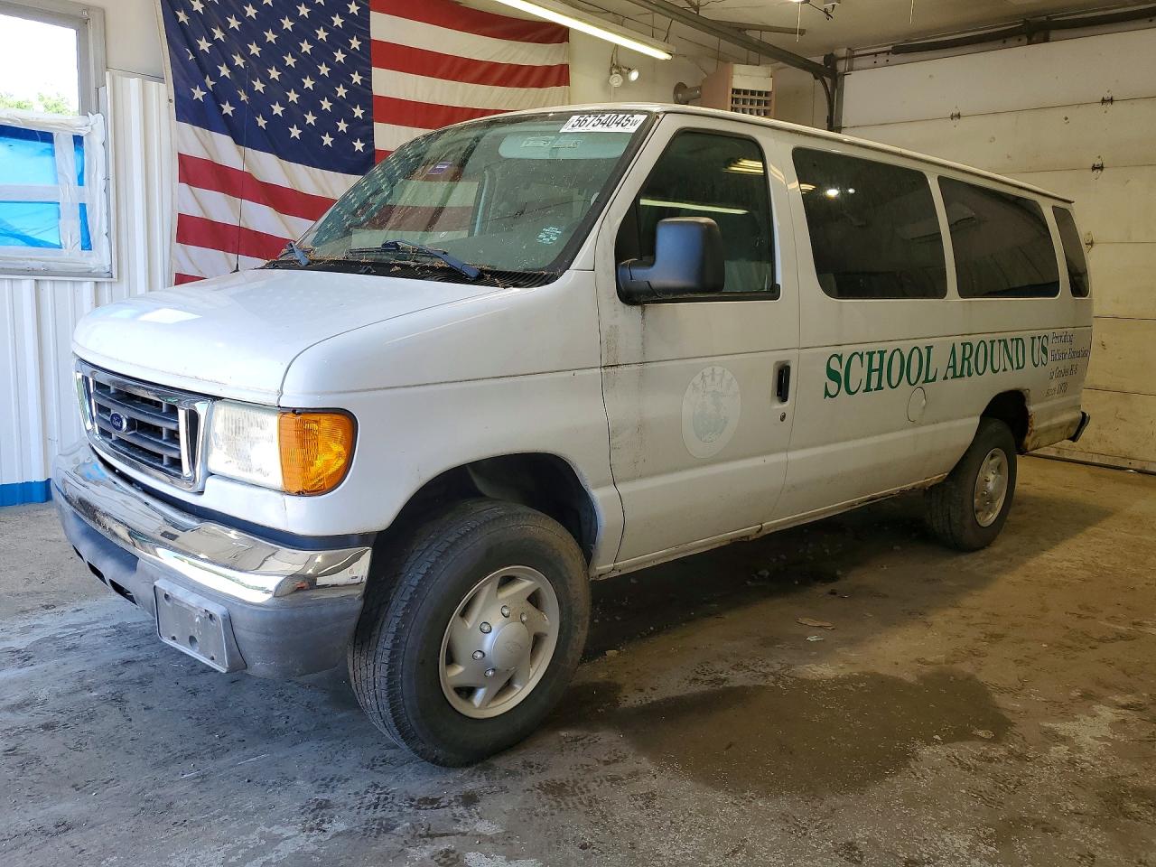 Salvage Ford Econoline Image