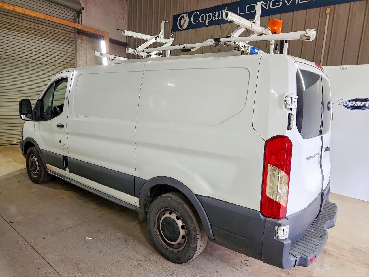 Ford Transit T-150