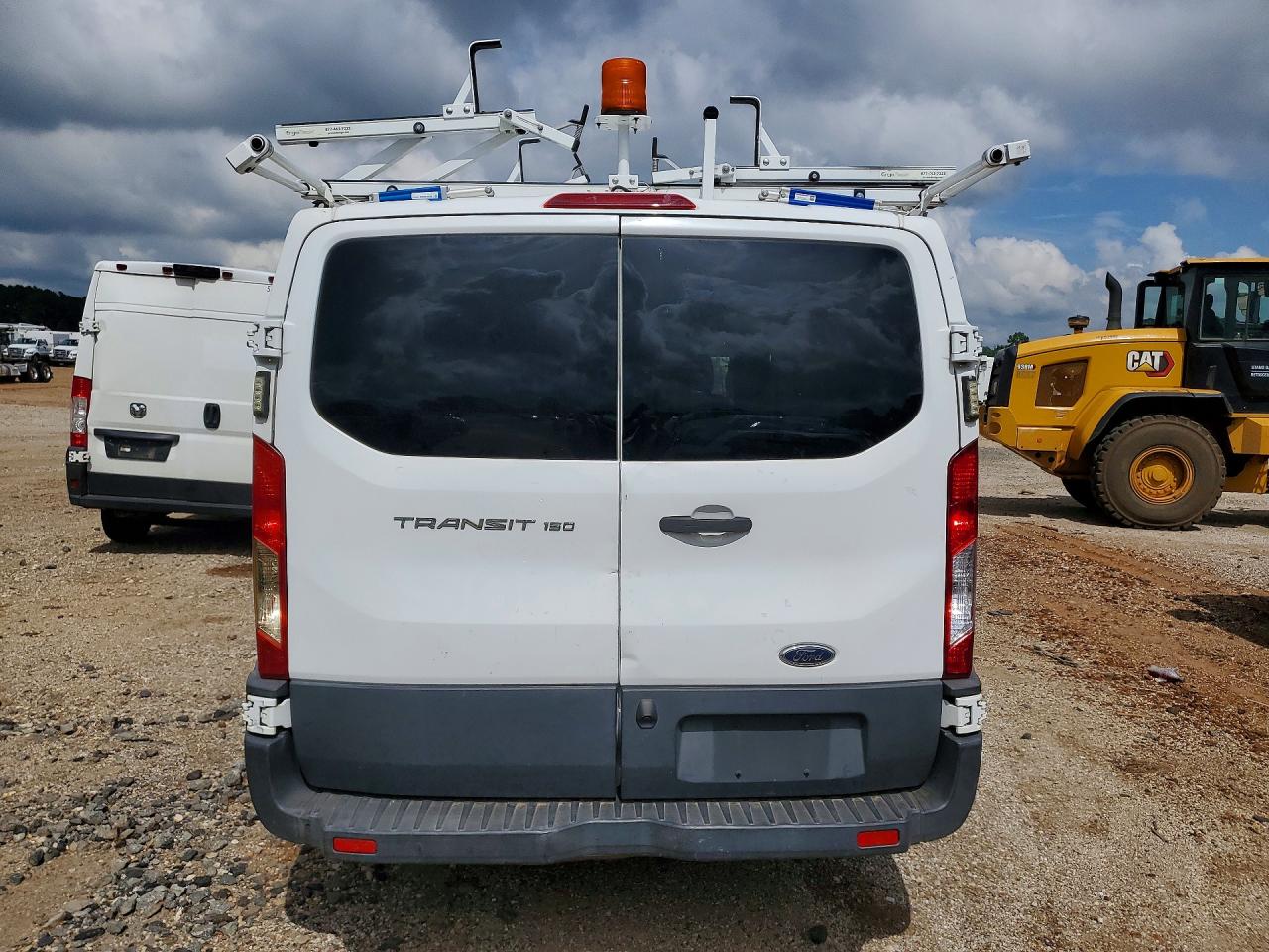 Ford Transit T-150