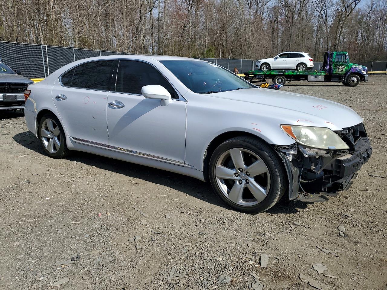 Lexus LS L