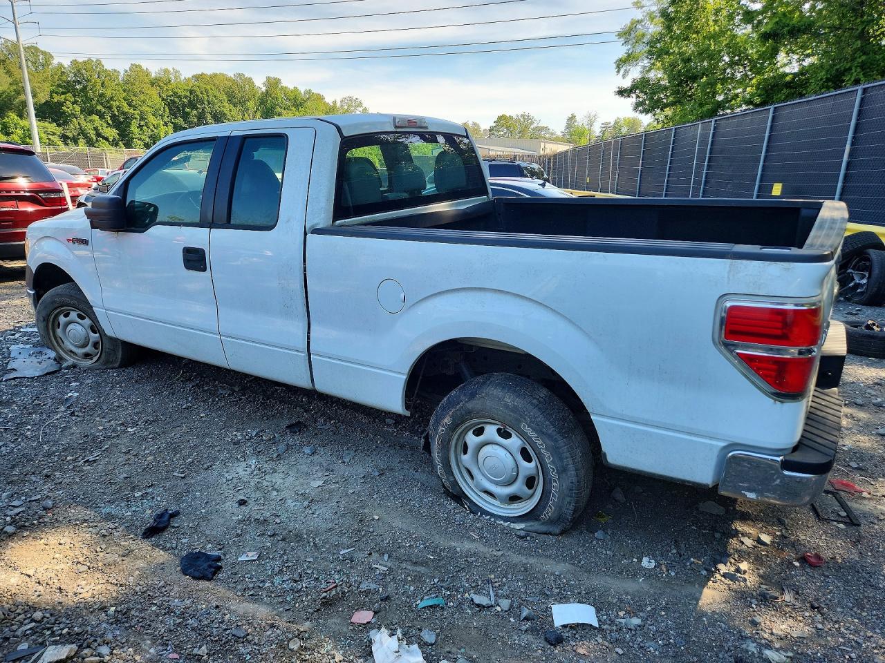 Ford F-150 Super Cab