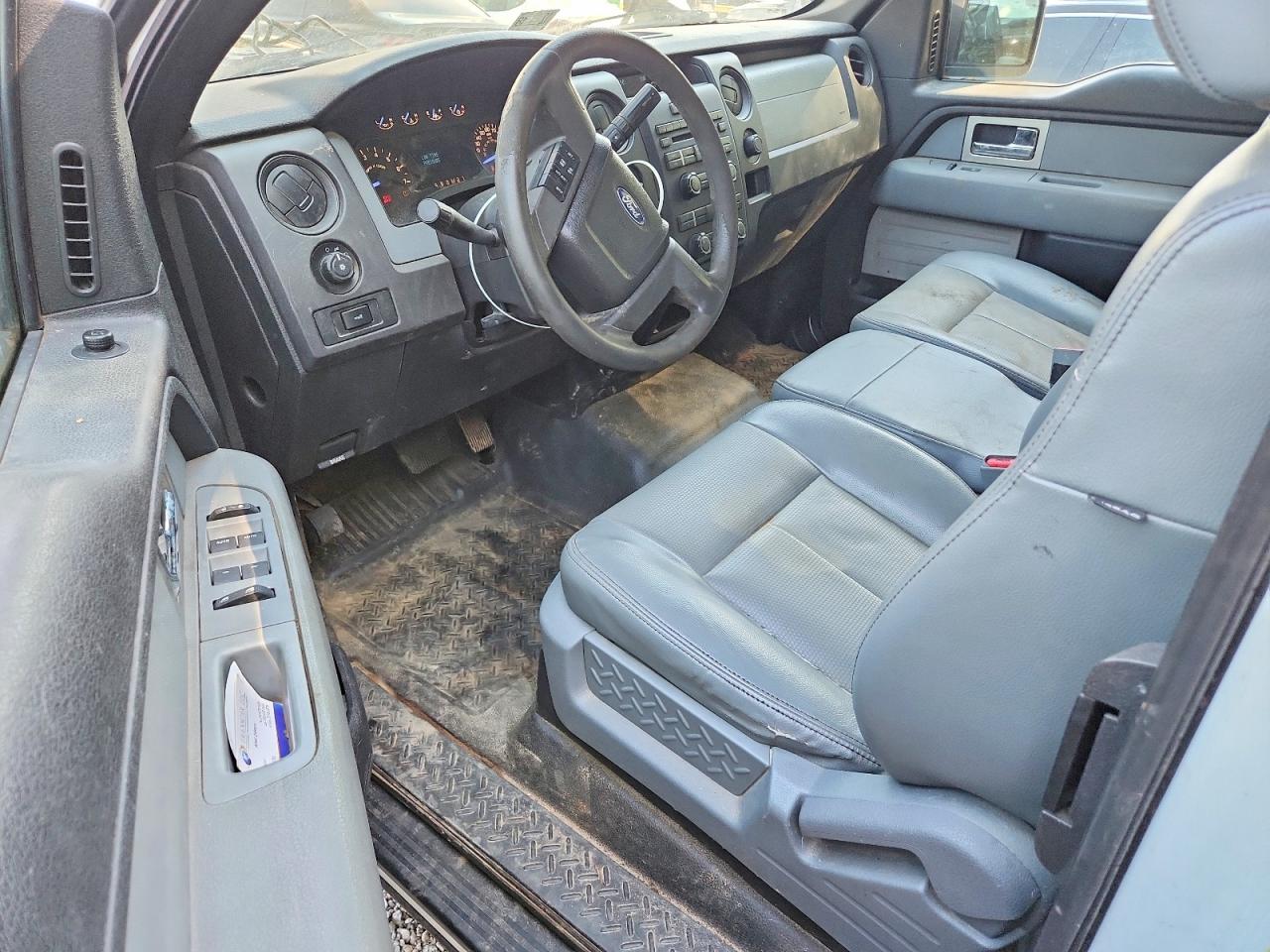 Ford F-150 Super Cab