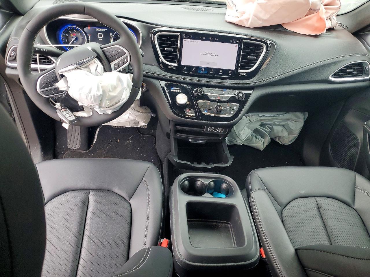 Chrysler Pacifica Select