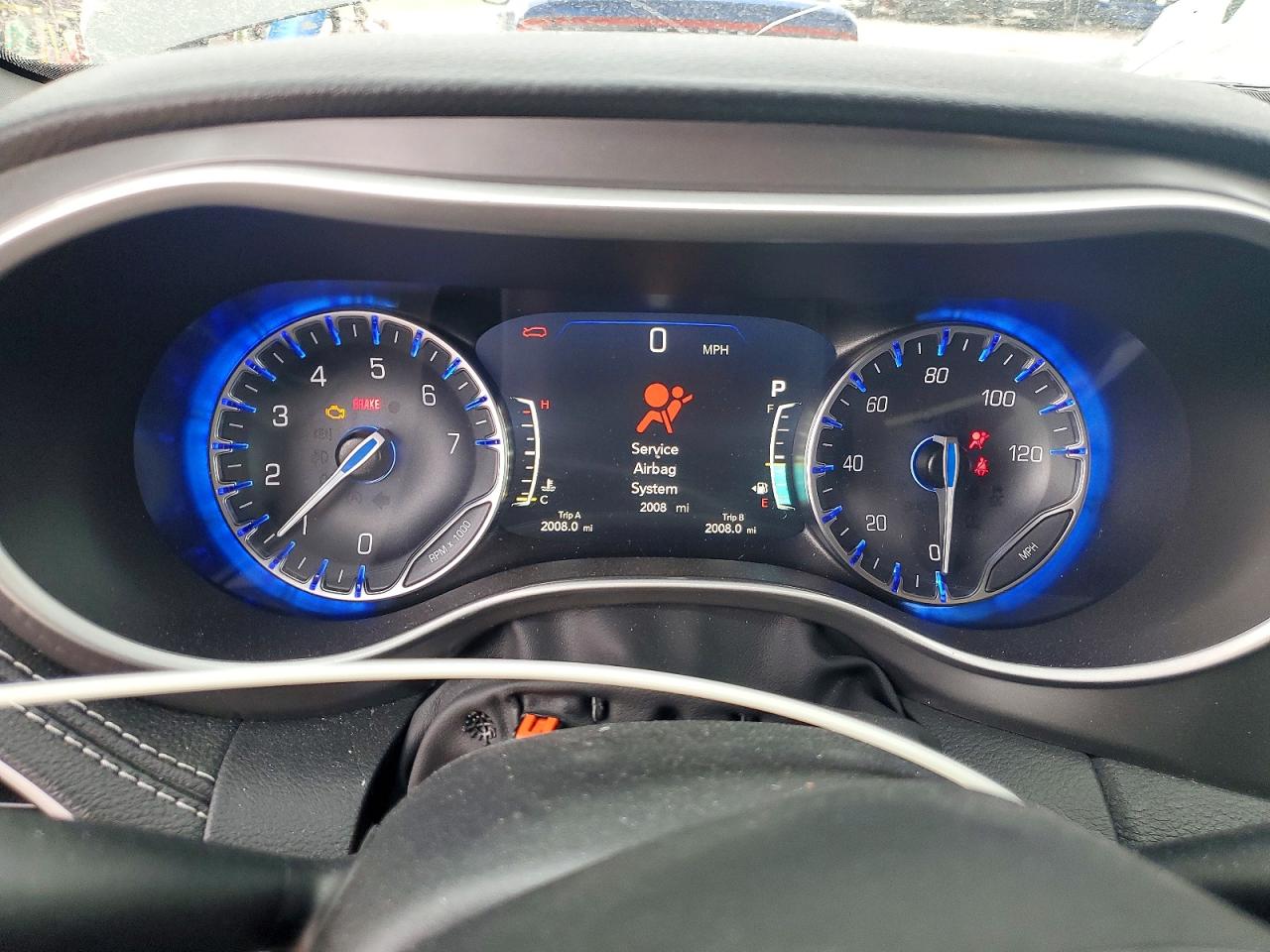 Chrysler Pacifica Select