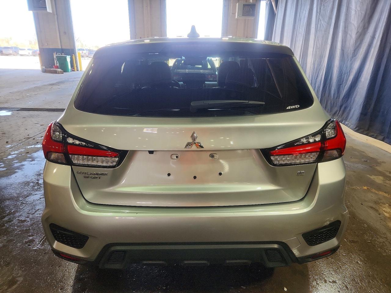 Mitsubishi Outlander S