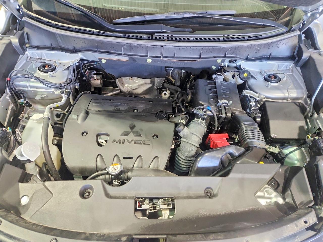 Mitsubishi Outlander S