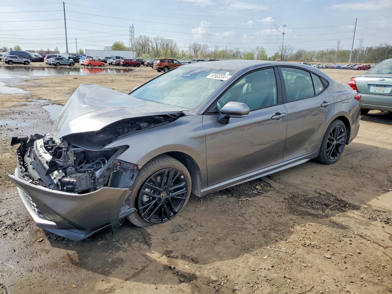Salvage Toyota Camry Image