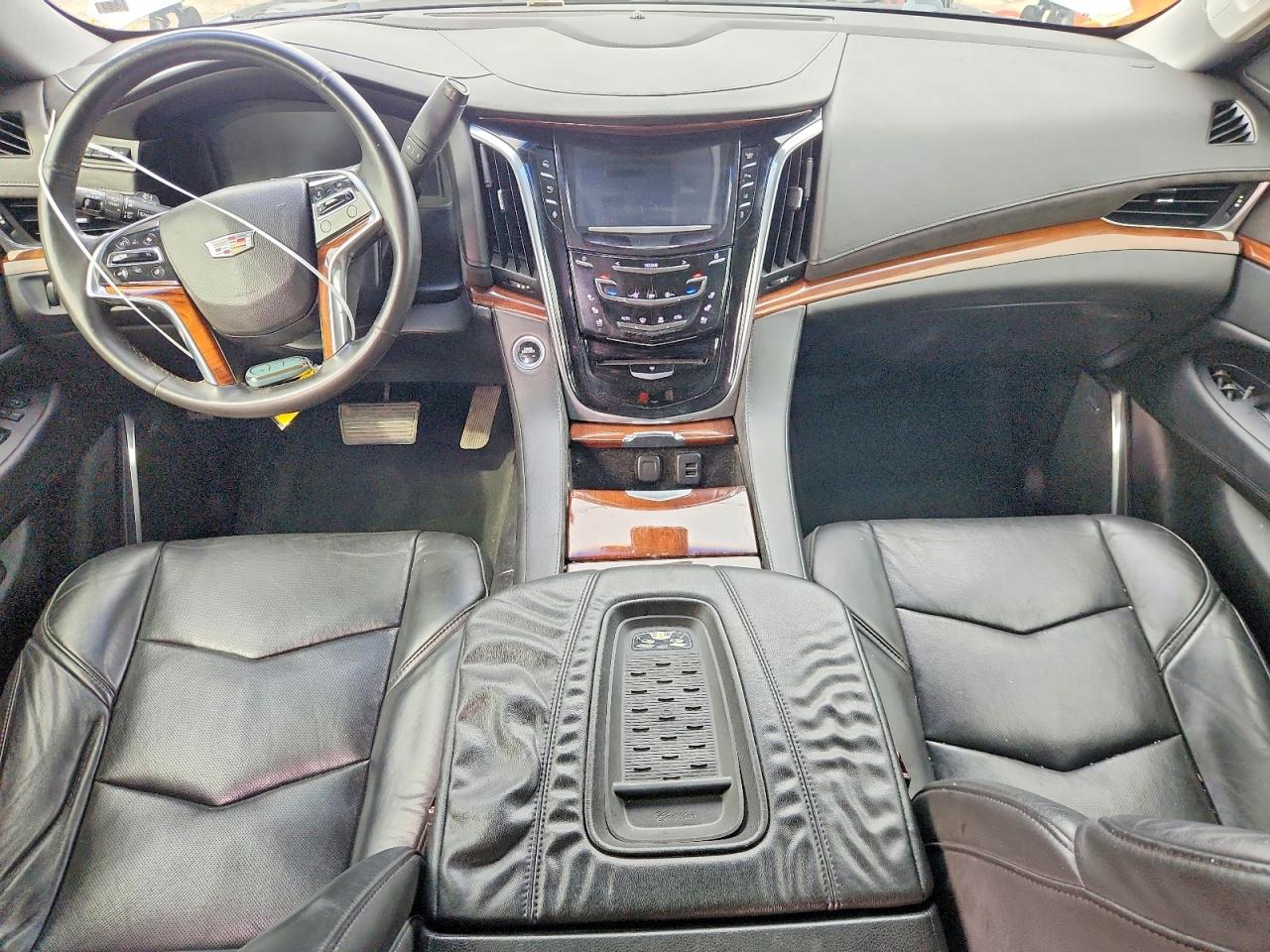 Cadillac Escalade Luxury