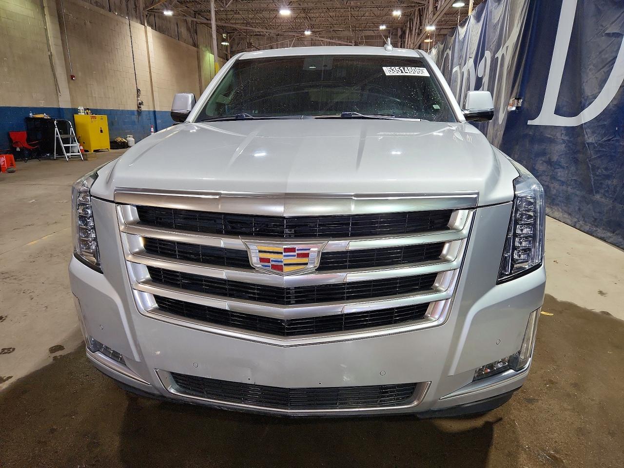 Cadillac Escalade Luxury